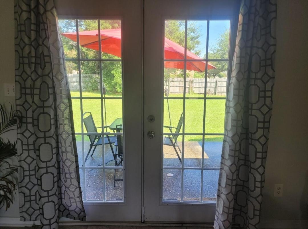פנסקולה Bedroom Four Minutes From Beach מראה חיצוני תמונה